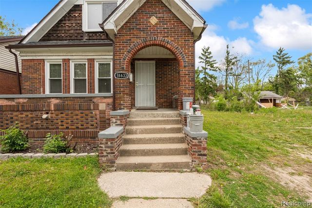 18633 Goulburn Street, Detroit, MI 48205