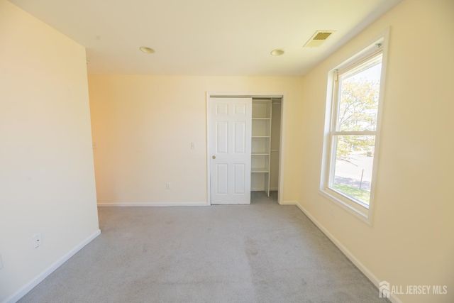 33 Cliffwood Way, Old Bridge, NJ 08879