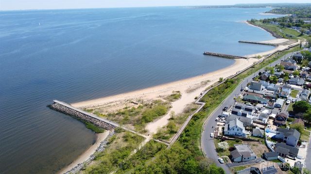 33 Cliffwood Way, Old Bridge, NJ 08879