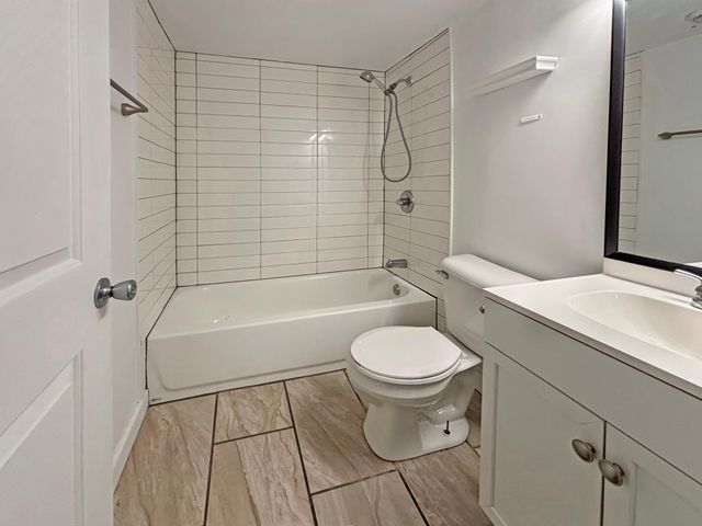 5711 Xerxes Avenue S, Minneapolis, MN 55410