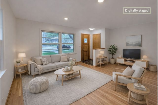 5711 Xerxes Avenue S, Minneapolis, MN 55410