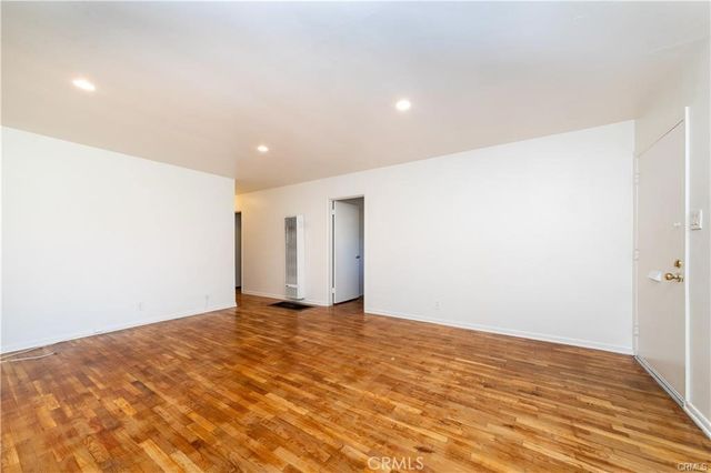 4181 Tujunga Avenue, Studio City, CA 91604