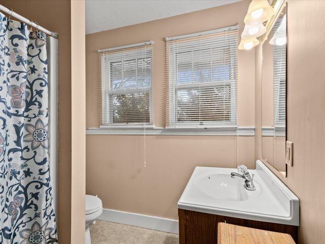 110 Dotson Ln, Winchester, TN 37398