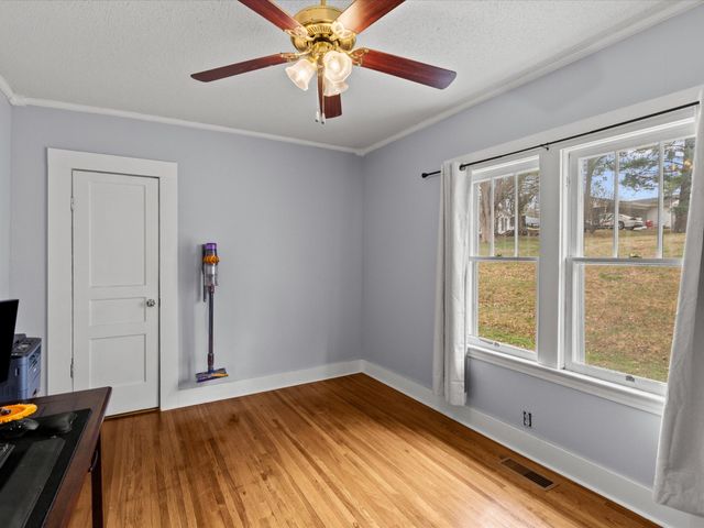 110 Dotson Ln, Winchester, TN 37398