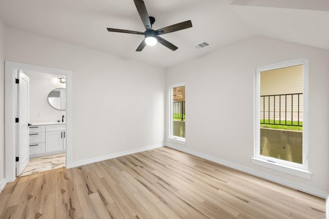 2309 Montopolis DR 7, Austin, TX 78741