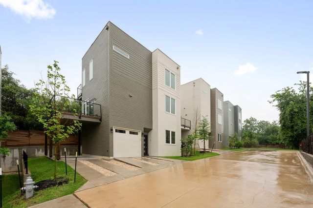 2309 Montopolis DR 7, Austin, TX 78741
