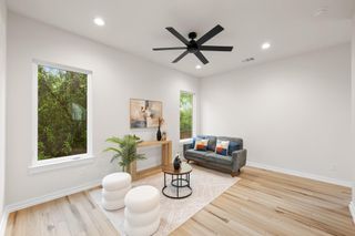 2309 Montopolis DR 7, Austin, TX 78741