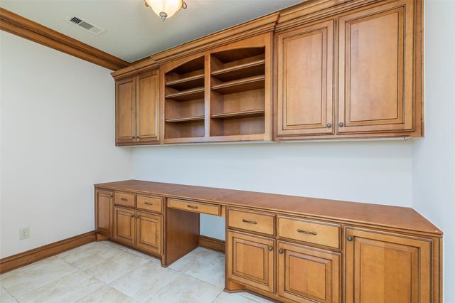 2307 Bayou Mist Court, Houston, TX 77077
