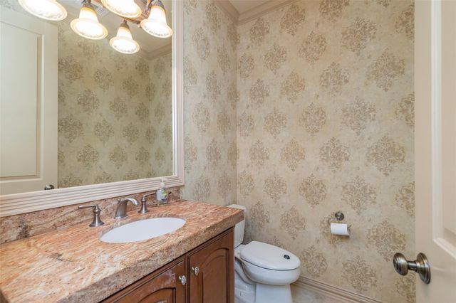 2307 Bayou Mist Court, Houston, TX 77077