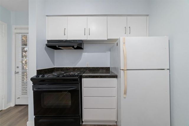 3300 Yorktown Street 26, Houston, TX 77056