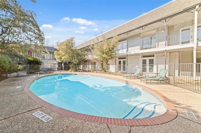 3300 Yorktown Street 26, Houston, TX 77056