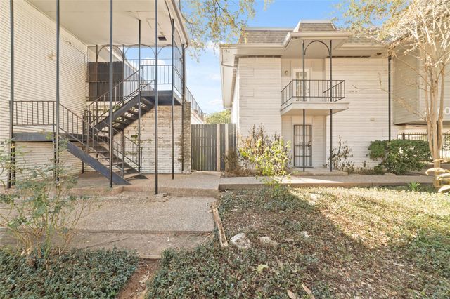 3300 Yorktown Street 26, Houston, TX 77056