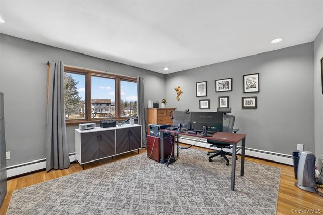 7 Fairgreen Court, Cortlandt Manor, NY 10567