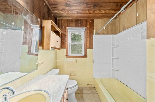421 RIVERSIDE DRIVE, Chesapeake, OH 45619