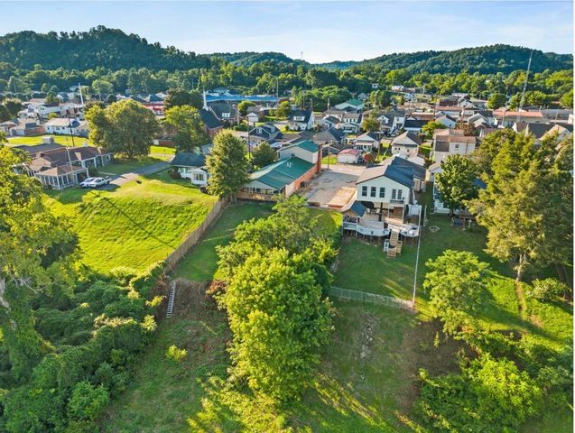 421 RIVERSIDE DRIVE, Chesapeake, OH 45619
