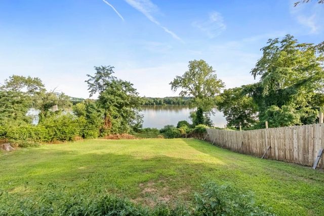421 RIVERSIDE DRIVE, Chesapeake, OH 45619