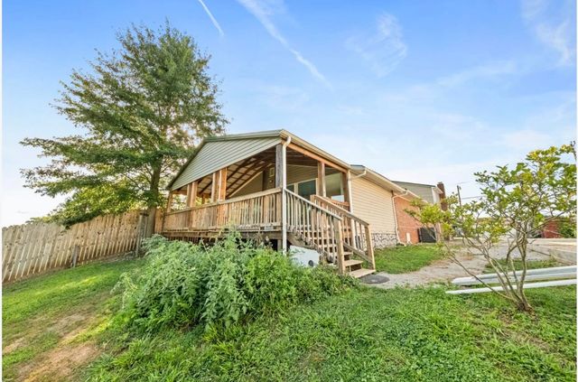 421 RIVERSIDE DRIVE, Chesapeake, OH 45619