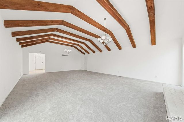 1050 Kehrs Mill Road, Ballwin, MO 63011