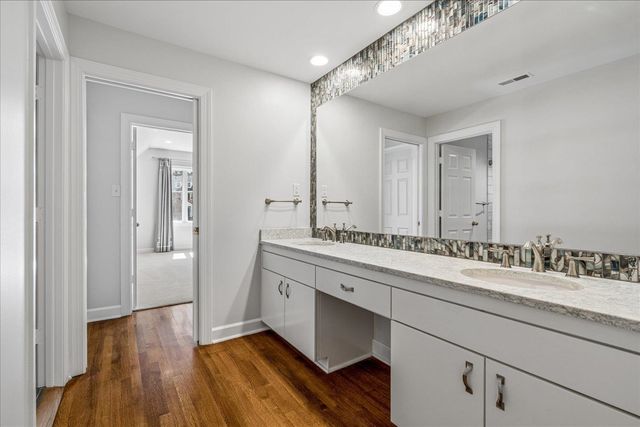 6394 RIVER TIDE CV, Memphis, TN 38120