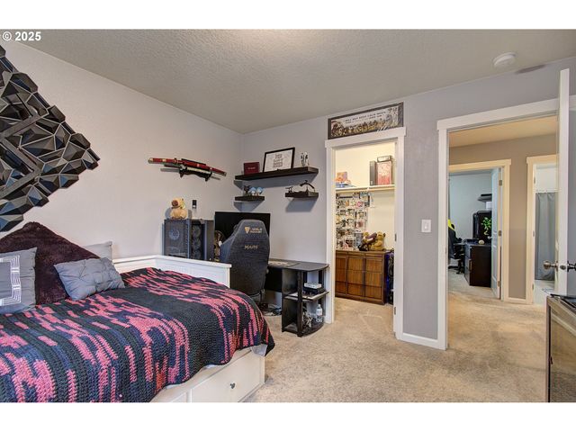 9717 Ne 100TH Way, Vancouver, WA 98662