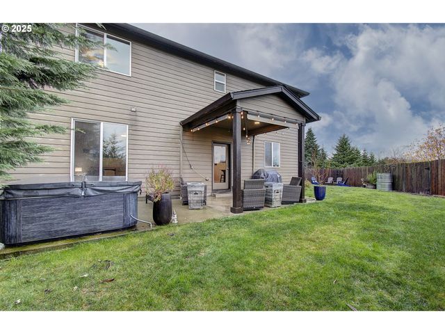 9717 Ne 100TH Way, Vancouver, WA 98662