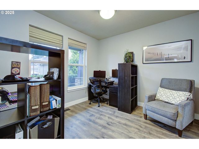 9717 Ne 100TH Way, Vancouver, WA 98662