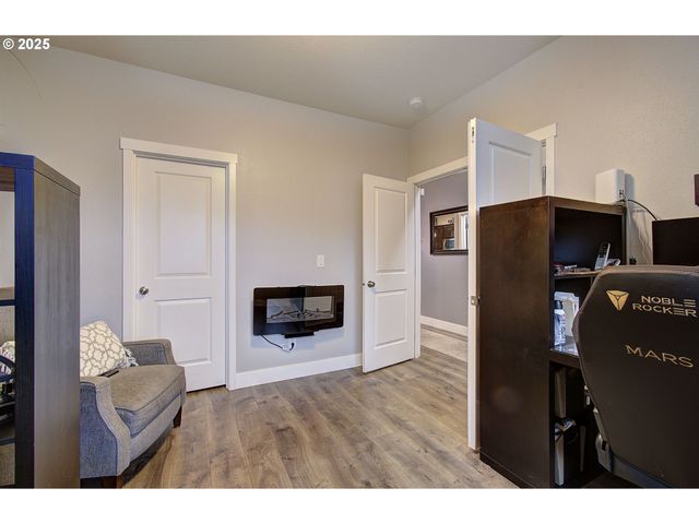 9717 Ne 100TH Way, Vancouver, WA 98662