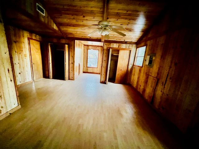 165 Camley Lane, Golden Meadow, LA 70357