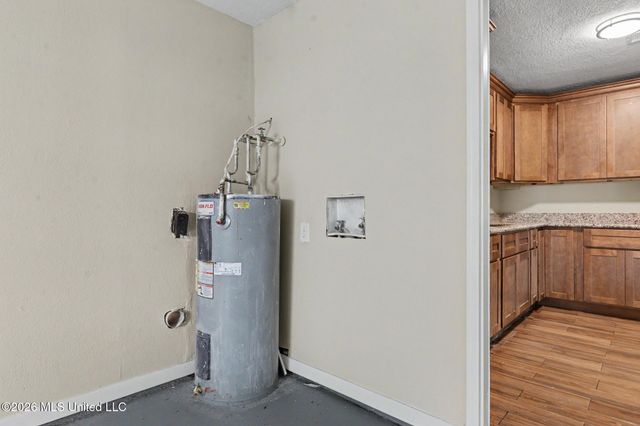 1 Oxford Drive, Gulfport, MS 39503
