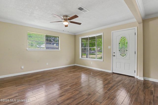 1 Oxford Drive, Gulfport, MS 39503