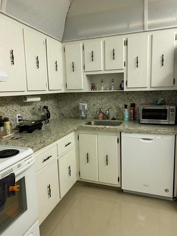 20335 W Country Club Dr 905, Aventura, FL 33180