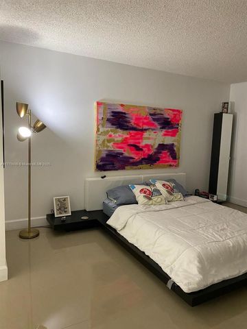 20335 W Country Club Dr 905, Aventura, FL 33180