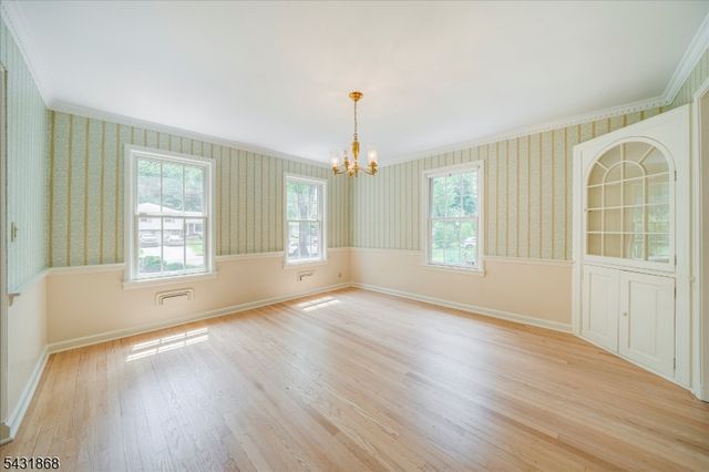 257 Brookhaven Way, Millburn Twp., NJ 07078