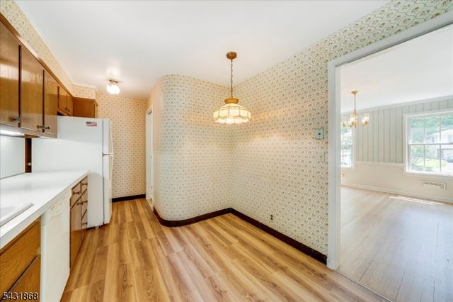257 Brookhaven Way, Millburn Twp., NJ 07078