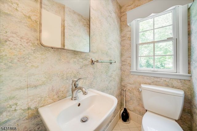 257 Brookhaven Way, Millburn Twp., NJ 07078