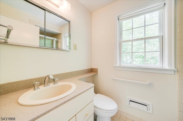257 Brookhaven Way, Millburn Twp., NJ 07078