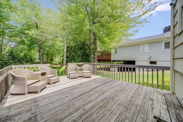 257 Brookhaven Way, Millburn Twp., NJ 07078