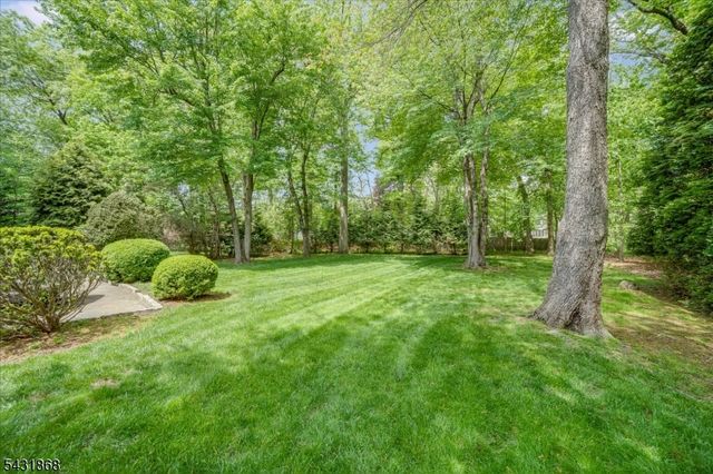 257 Brookhaven Way, Millburn Twp., NJ 07078