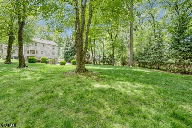 257 Brookhaven Way, Millburn Twp., NJ 07078