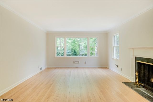257 Brookhaven Way, Millburn Twp., NJ 07078