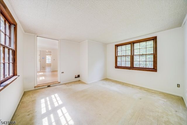 257 Brookhaven Way, Millburn Twp., NJ 07078