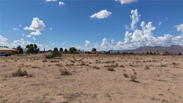 7751 E Chaparral Drive, Kingman, AZ 86401