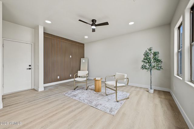 2520 W ALTA VISTA Road, Phoenix, AZ 85041