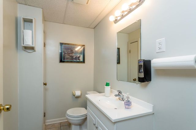 2408 HICKORY ST, Staunton, VA 24402