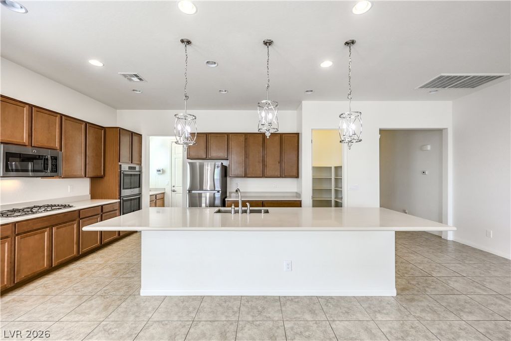 8198 Allie Hope Street, Las Vegas, NV 89139 — photo 4