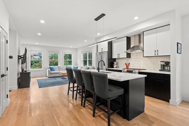 1 Prospect Ave 2, Boston, MA 02131