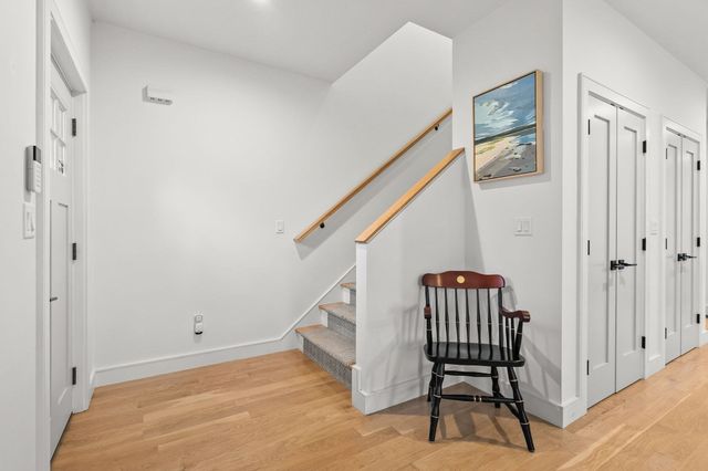 1 Prospect Ave 2, Boston, MA 02131