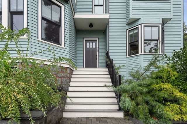 1 Prospect Ave 2, Boston, MA 02131