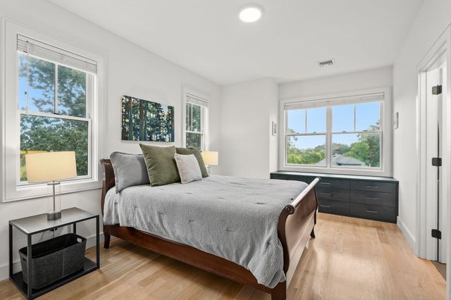 1 Prospect Ave 2, Boston, MA 02131