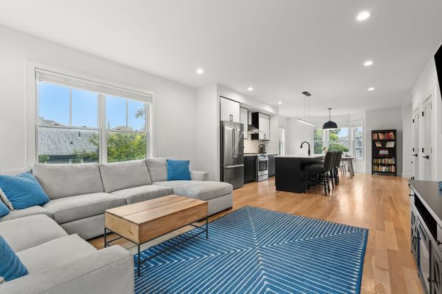 1 Prospect Ave 2, Boston, MA 02131